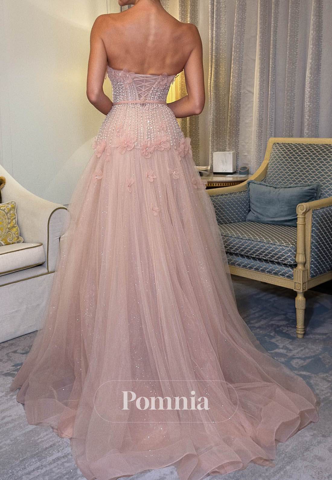 Blushing Pink Sleeveless Strapless Appliques Lace Prom Dress