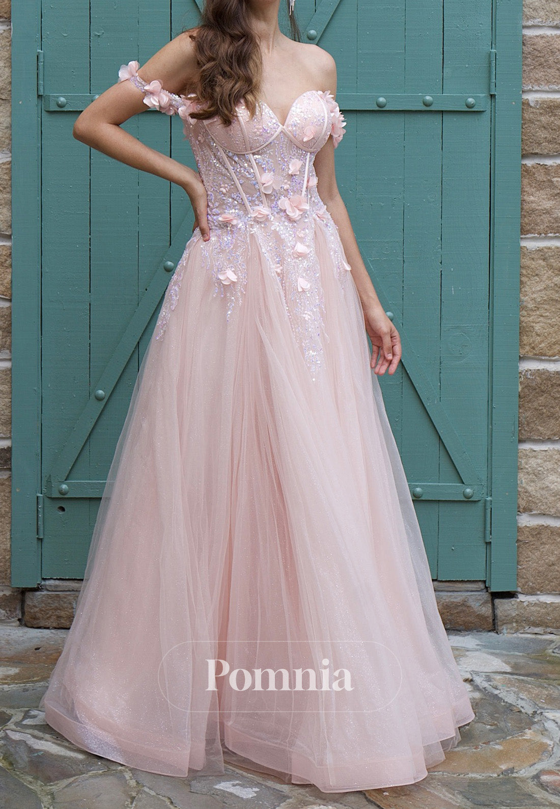 Blushing Pink Sweetheart Sleeveeless Floral Appliques Prom Dress