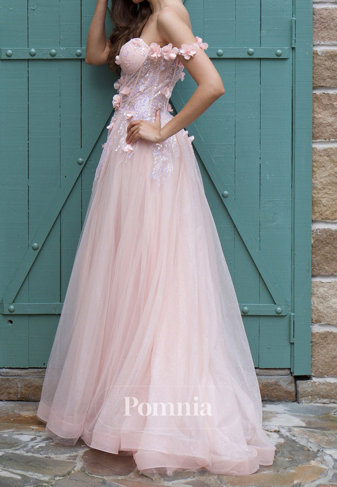Blushing Pink Sweetheart Sleeveeless Floral Appliques Prom Dress
