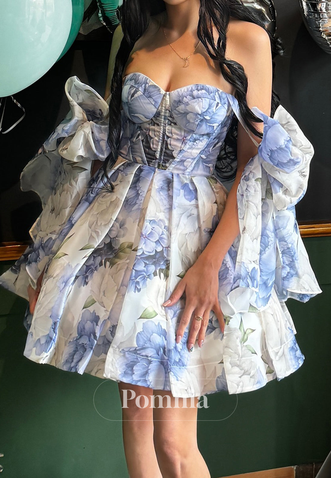 Charming Long Sleeves Off-Shoulder Short Homecoming Dress