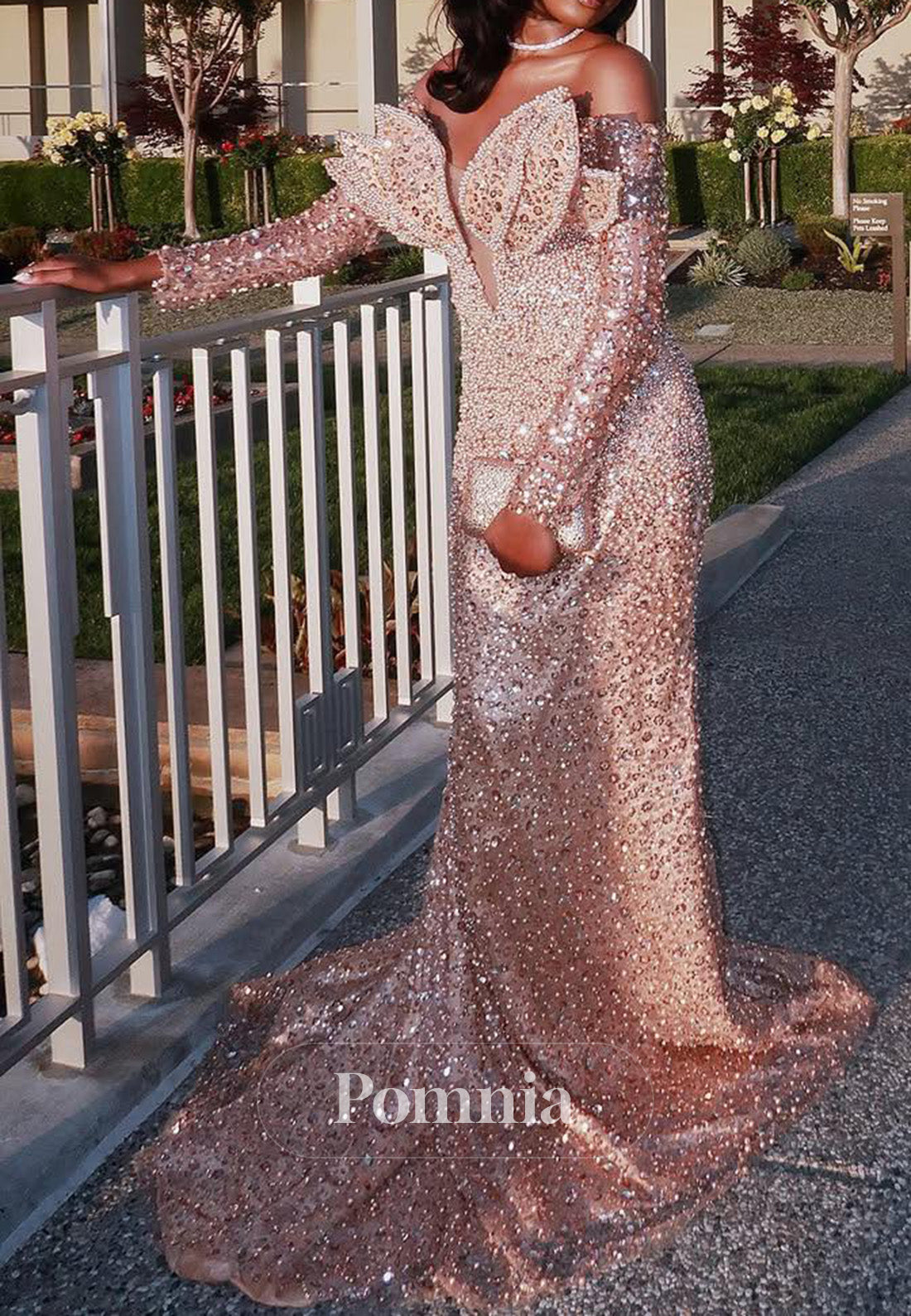 Blushing Pink Long Sleeves Sweetheart Sequins Prom Dress for Black Girl