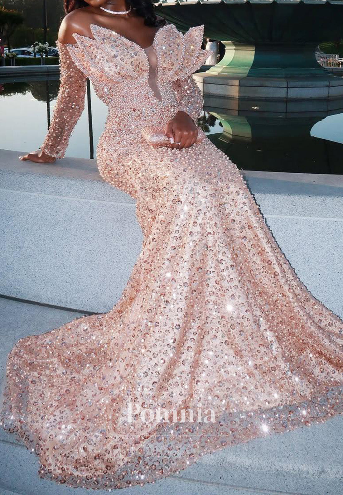 Blushing Pink Long Sleeves Sweetheart Sequins Prom Dress for Black Girl