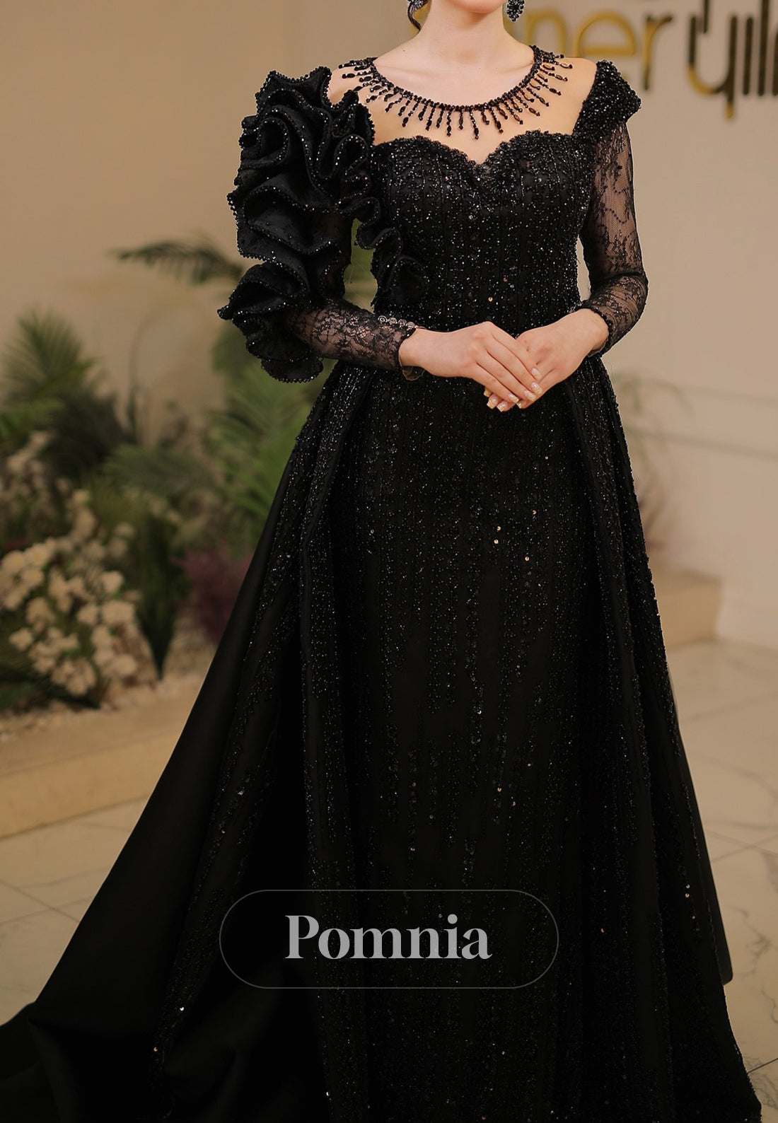 Sparkly Long Sleeves Scoop Appliques Sequins Evening Dress