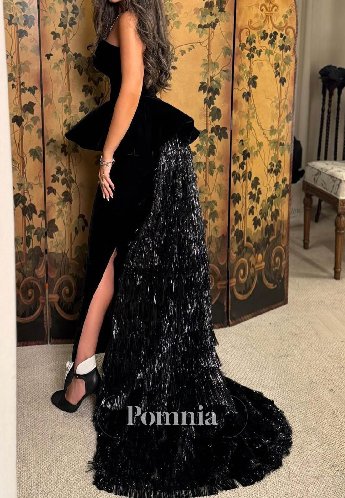 Black Sleeveless Strapless Sequins Corset Prom Dress