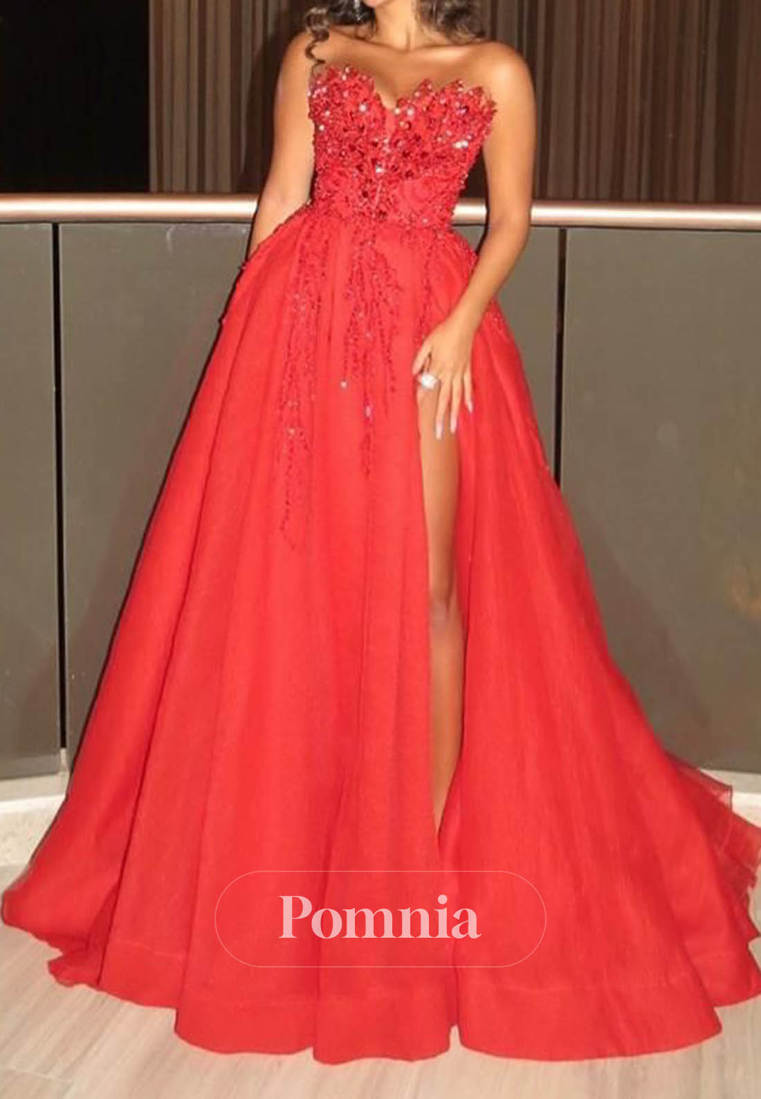 Red Strapless Sleeveless Empire-Waist Prom Dress