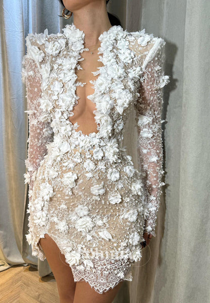 Long Sleeves V-Neck Floral Appliques Short Wedding Dress