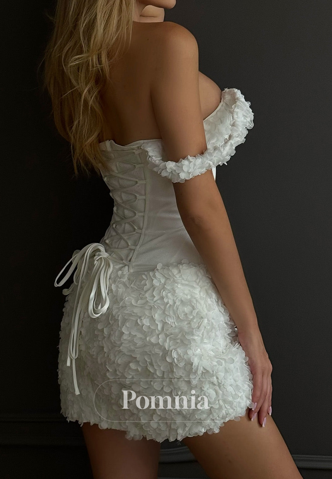 Charming A-Line Sweetheart Sleeveless Ruched Mini Wedding Dress